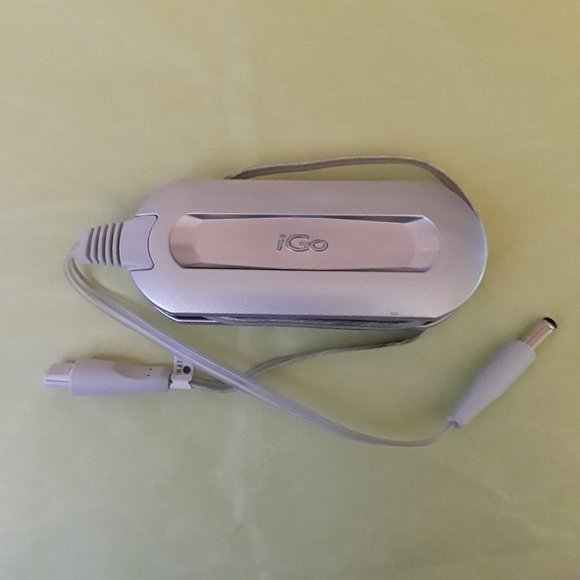 iGO Other - iGO DUAL CHARGER - POWER SUPPLY - UNIT ONLY - MODEL #273-1787 07A04